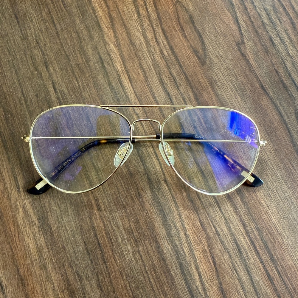 Diff Gold Aviator Glasses with Blue-Reflective Lenses EUC